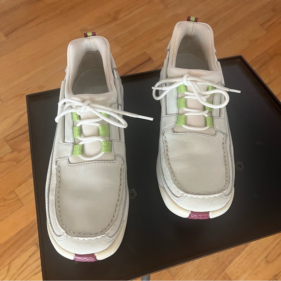 Cole Haan NikeAir D12249 Cream and Green Lace Up Suede Boat Shoes Size 7 1/2B - Picture 1 of 10